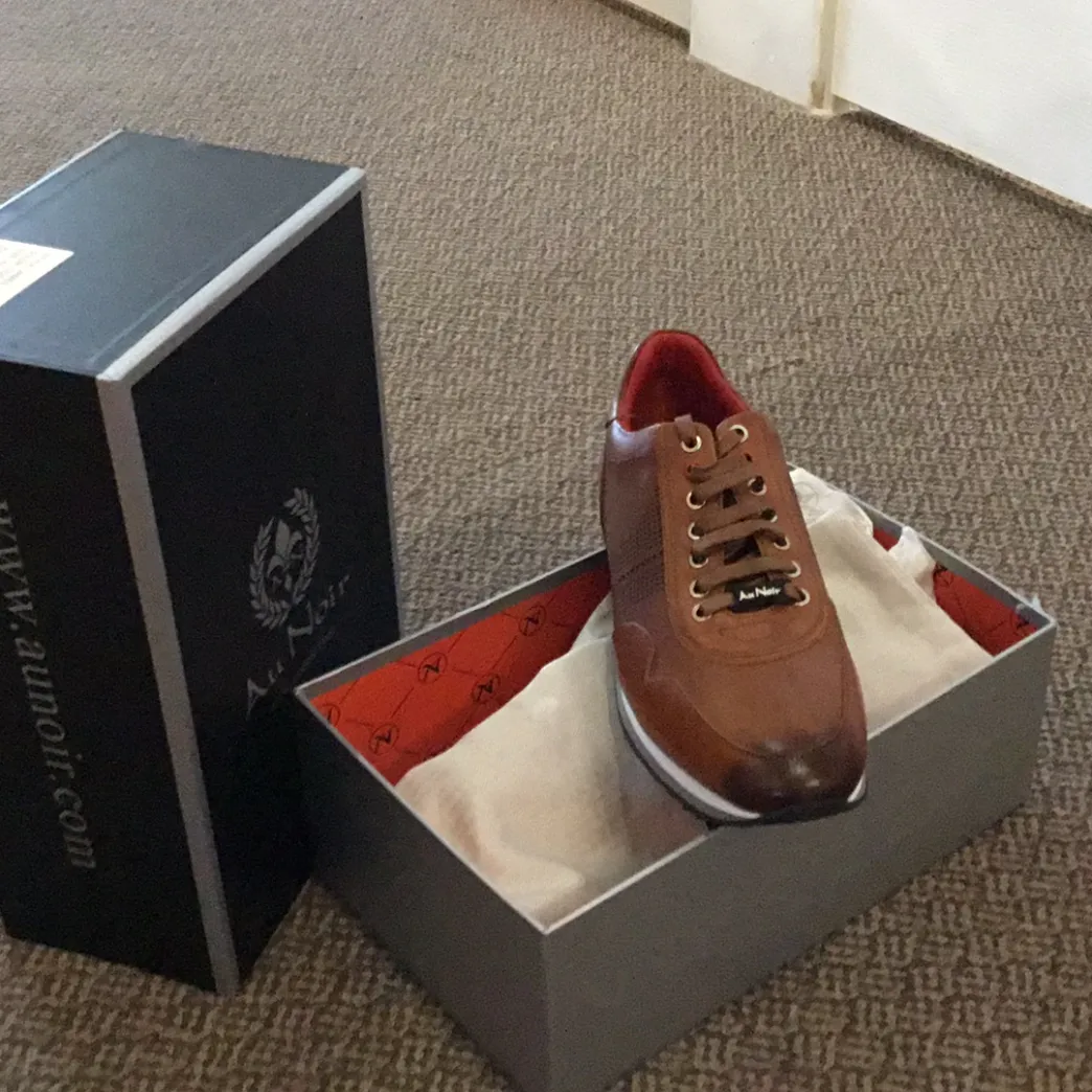 Au Noir Mens Shoes James. Cognac