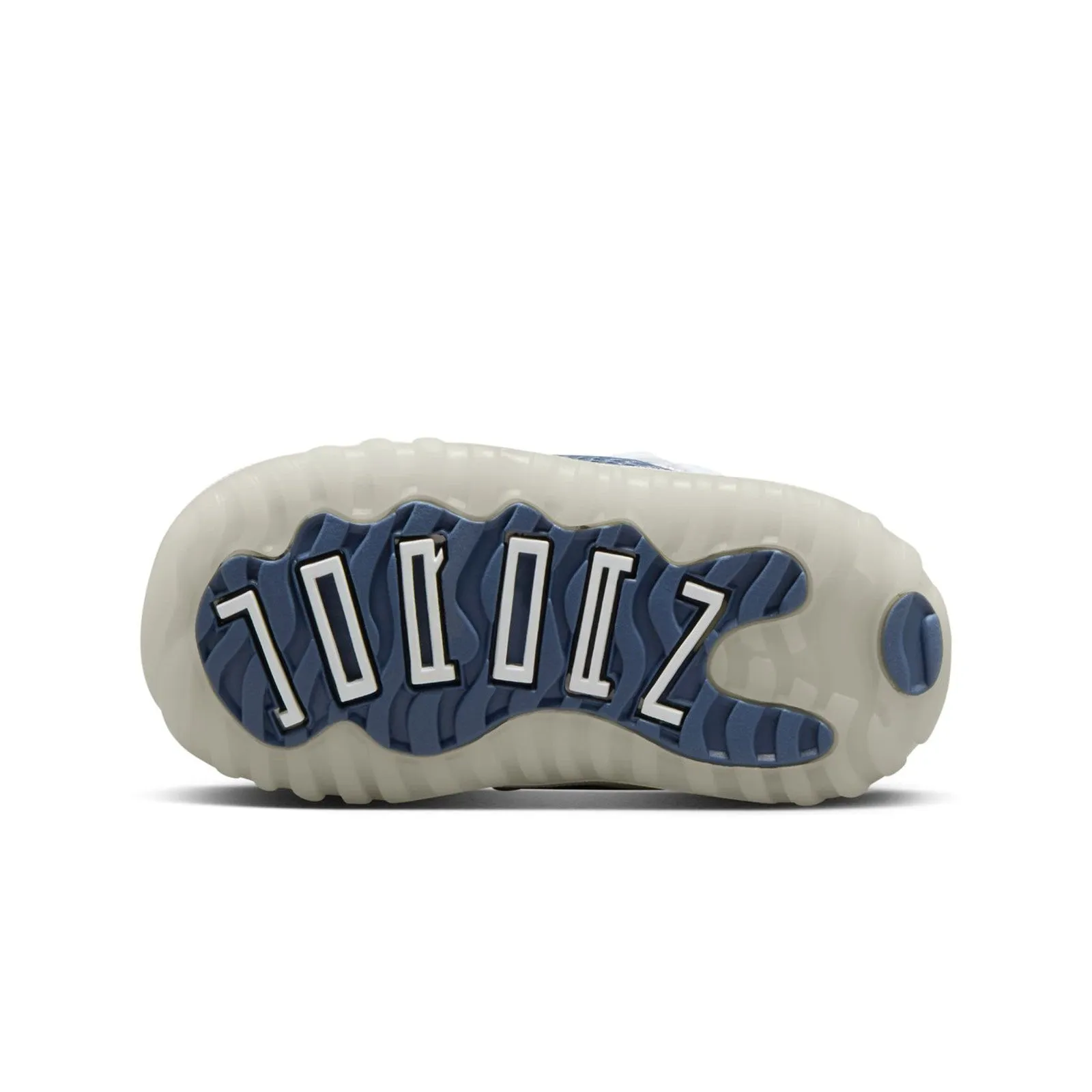 Jordan 11 Retro Low "Diffused Blue" FV5120-104