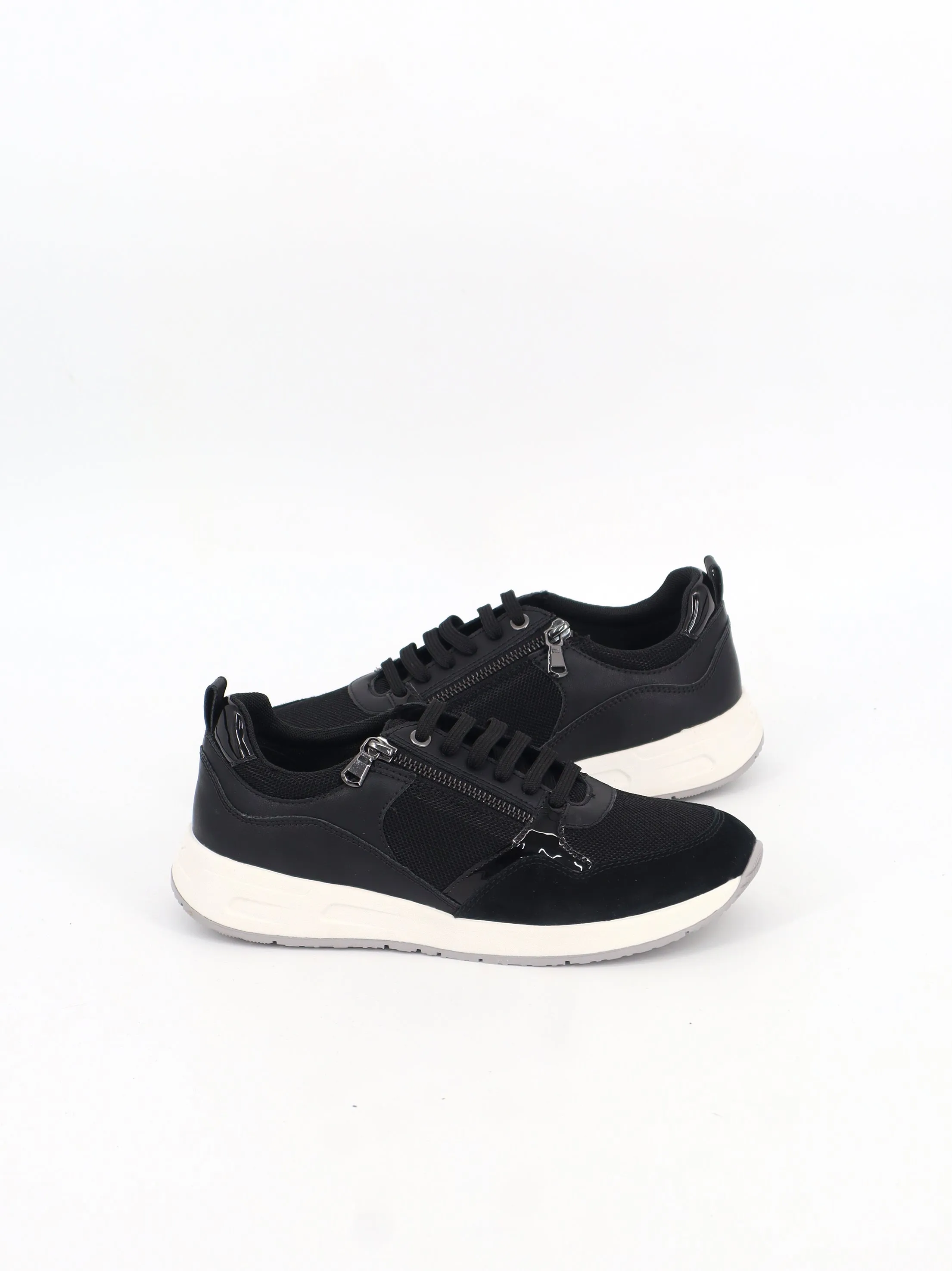 Women's Textured Casual Sneakers,Black